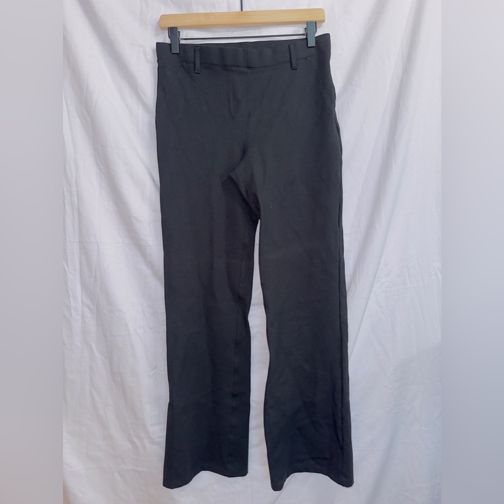 Quince Black High Waisted Pull On Bootcut Yoga Dress Pants size medium petite